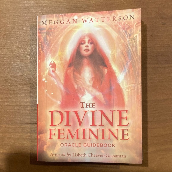 NEW. Divine Feminine Oracle Deck - Picture 6 of 6